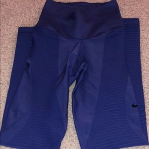 Purple Nike leggings